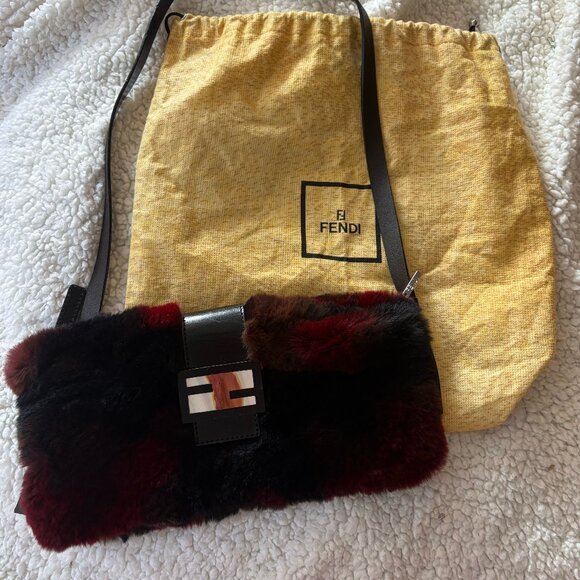 Rare FENDI 2010 Multicolor Rabbit Fur Baguette Shoulder Bag - Picture 1 of 11